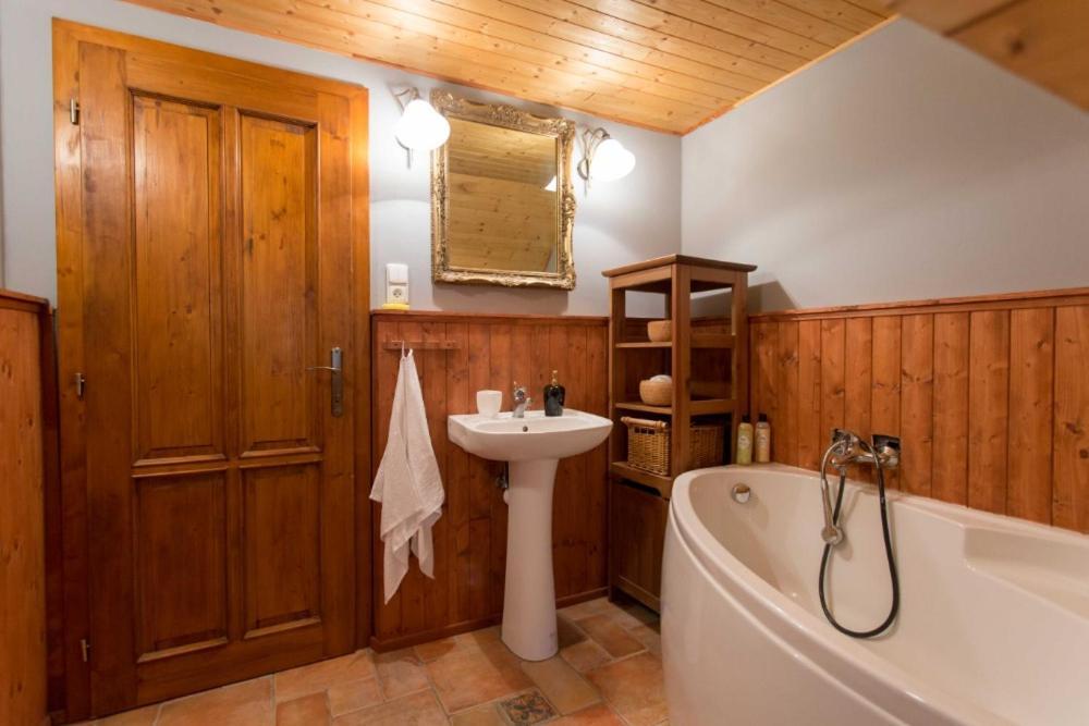 Roubenka Terezka Vila Vítkovice Exterior foto